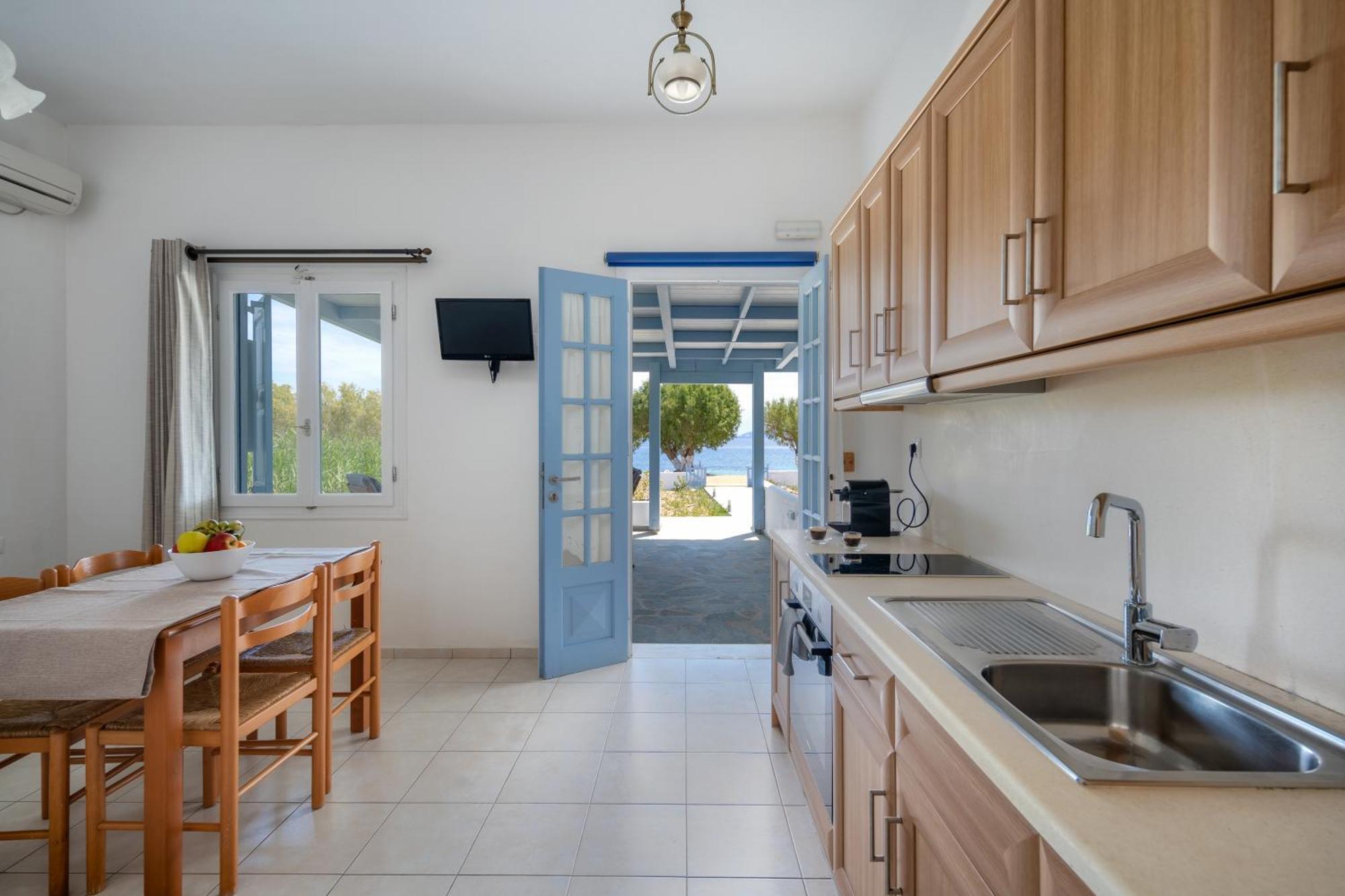 Galazio Seaside Apartments Livadakia Luaran gambar