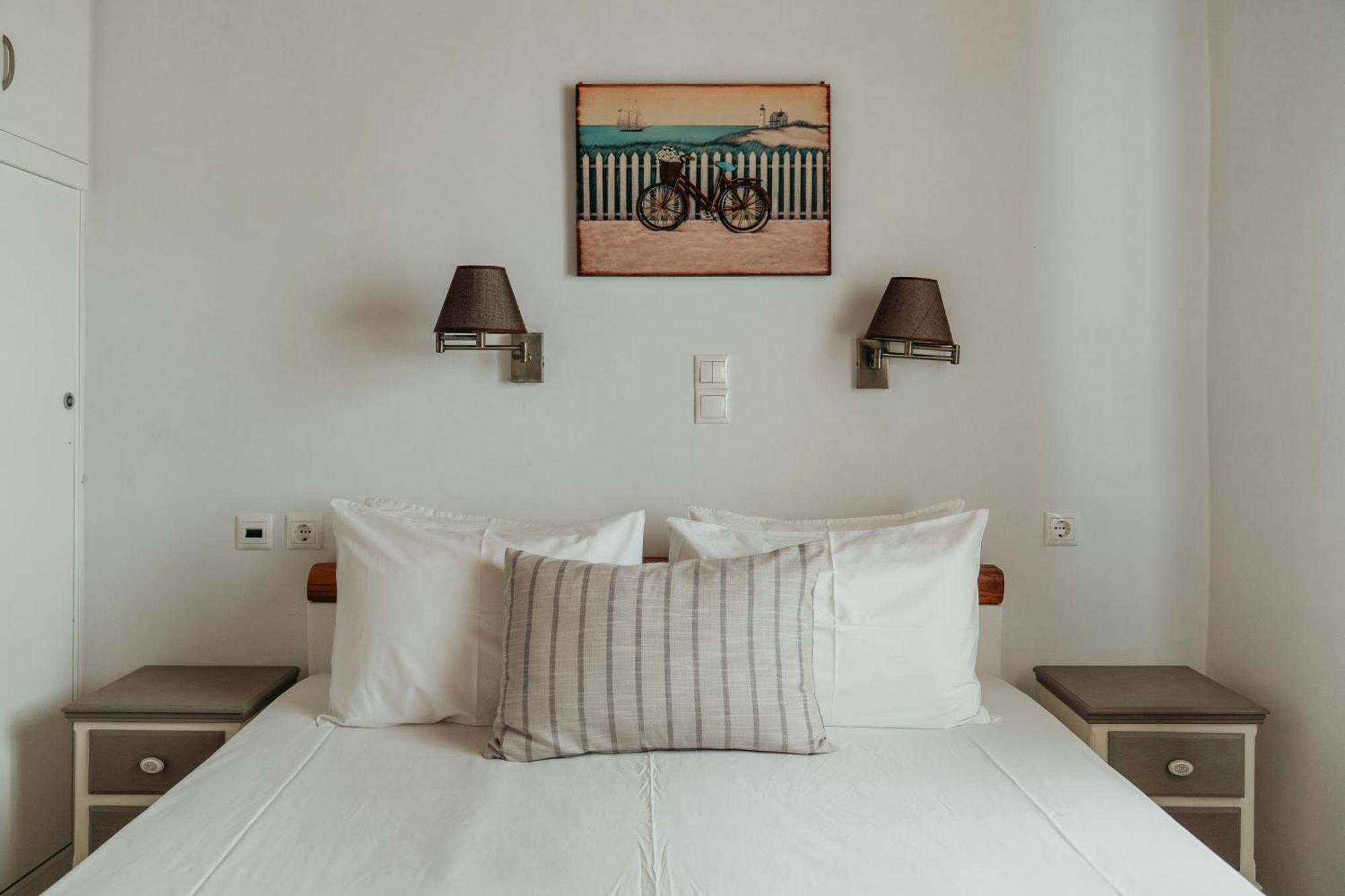 Galazio Seaside Apartments Livadakia Luaran gambar