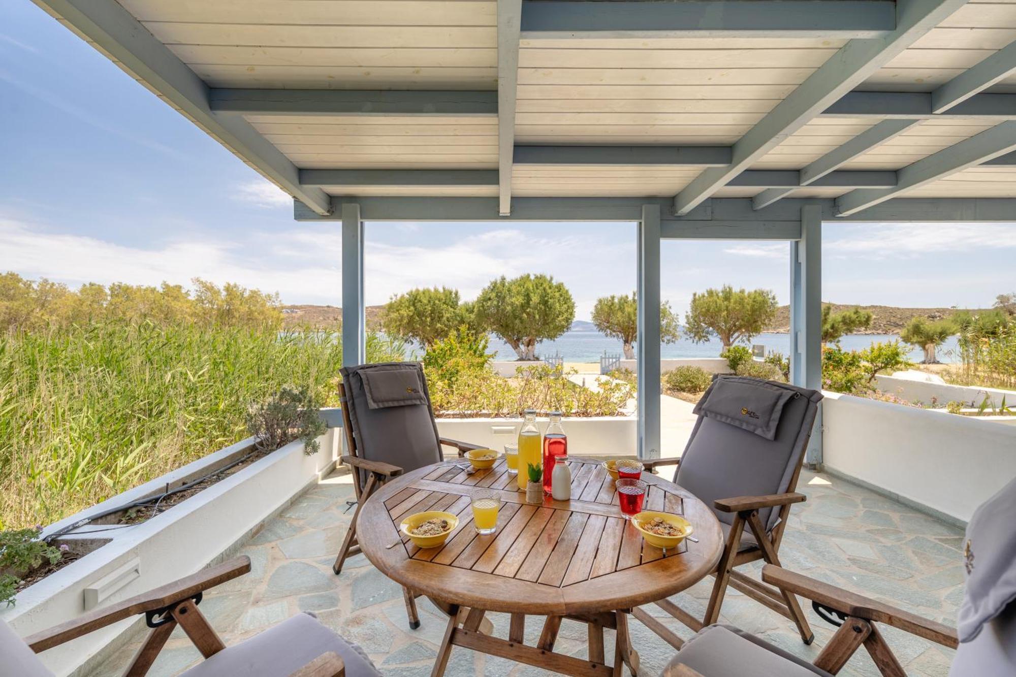 Galazio Seaside Apartments Livadakia Luaran gambar